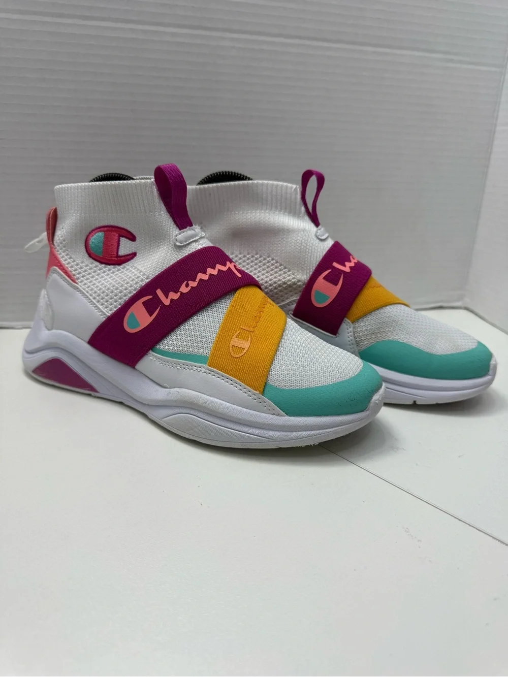 Champion Women's Lady Legend V CB High-Top SNEAKER Sz 6